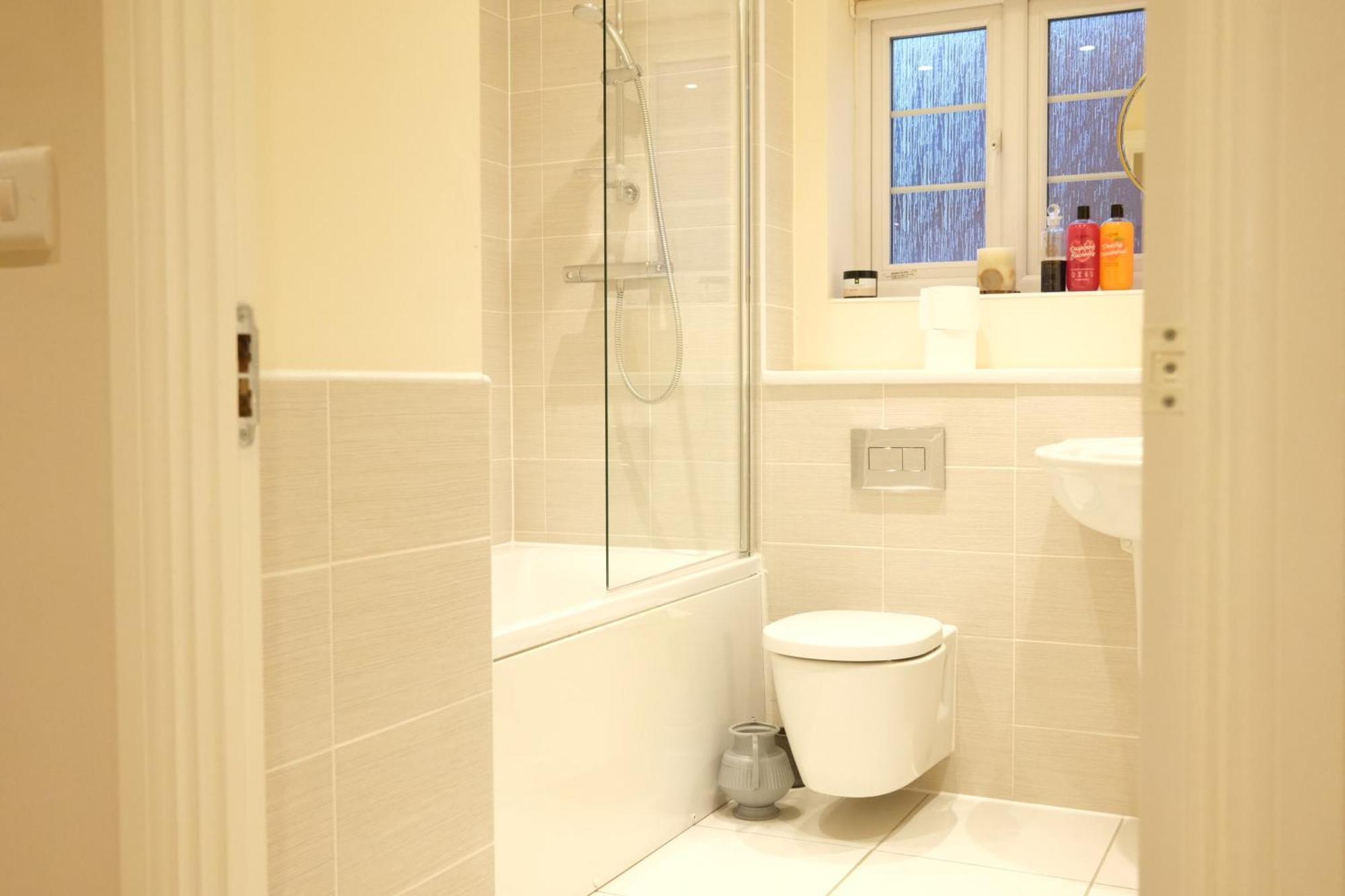 Luxury 6-Bedroom House 5 Minutes From Bicester Village Shopping Outlet Chesterton  Exterior foto
